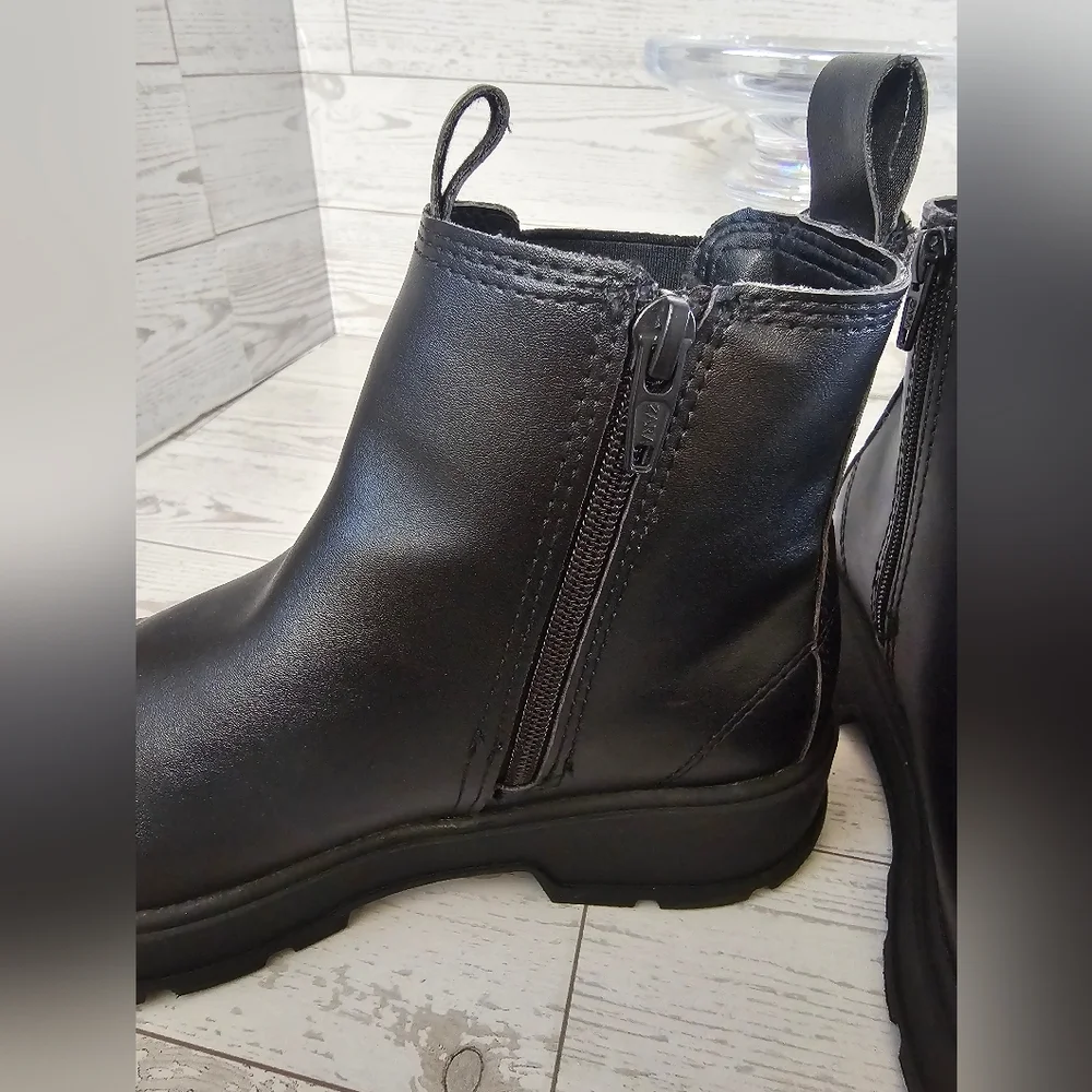 ZARA Kids Black Leather Chunky Boots Size 12.5 US (EU 30) Stylish & Durable